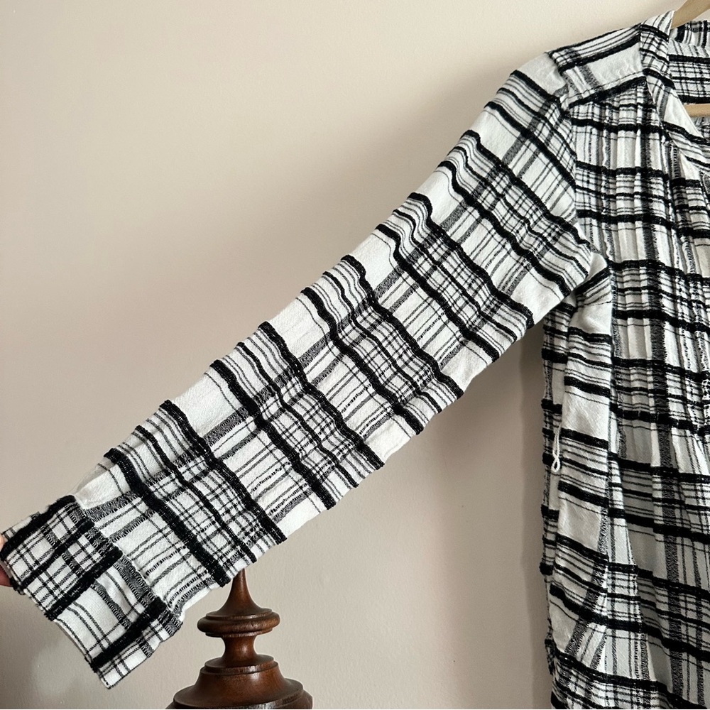 By Anthropologie • Longline Plaid Button Down Shirt - Picture 3 of 11